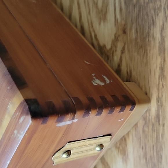 Wood Box - Picture 6 of 10